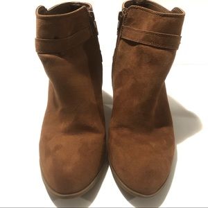 Express Cognac Ankle Block Heeled Boots sz 10